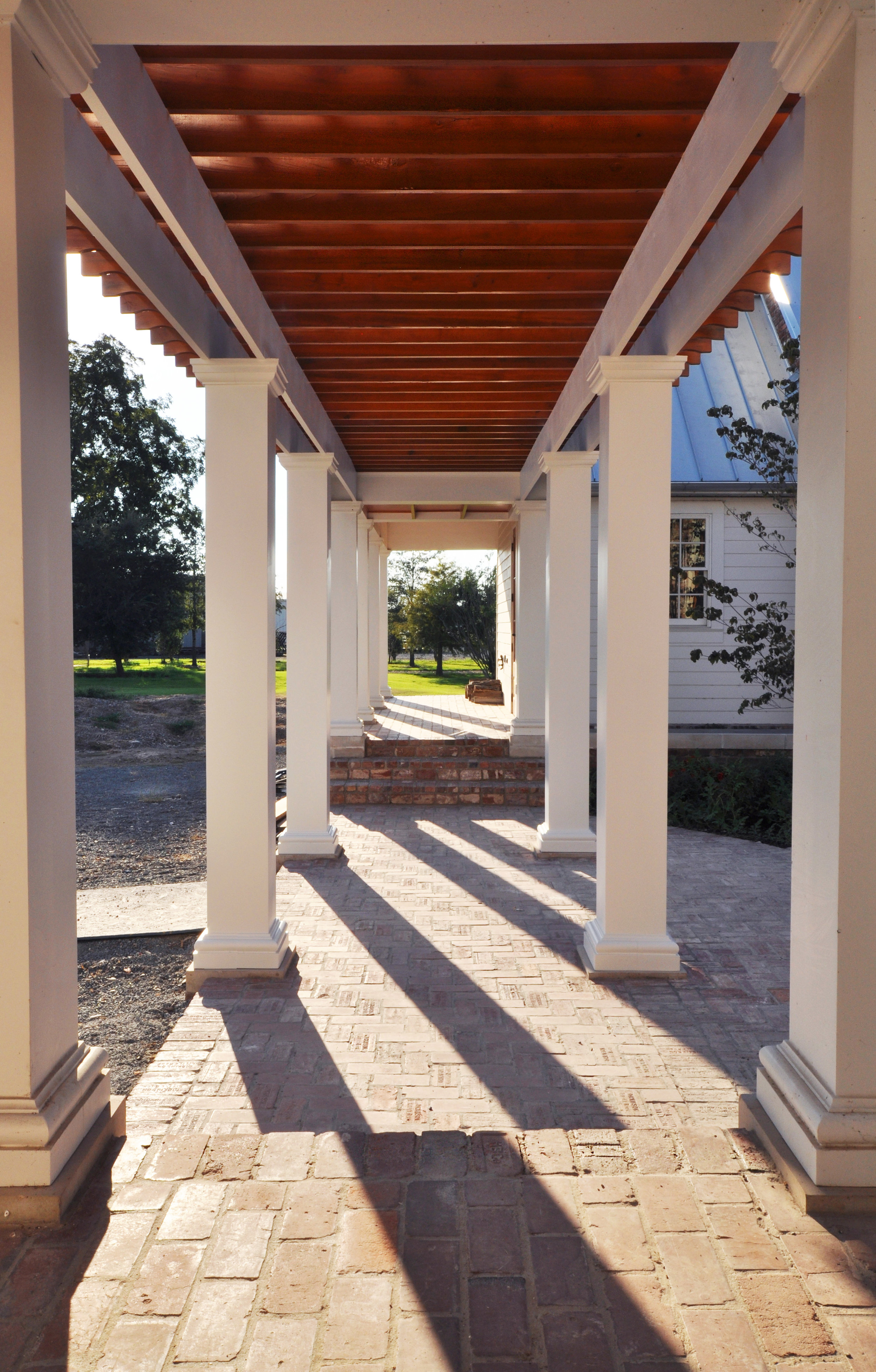 Bearskin_outdoor_walkway.jpg