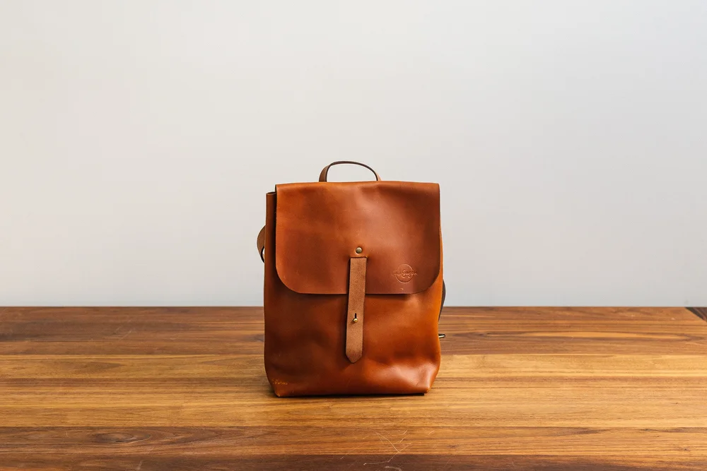 Taylor Backpack — Camila Gangotena display picture 3