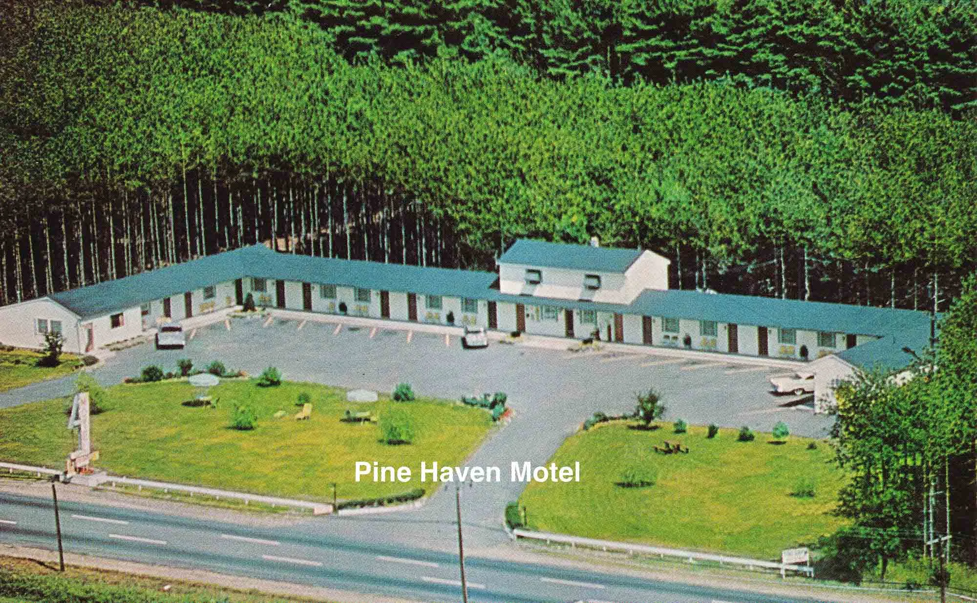 Pine Haven Motel Postcard (Front)