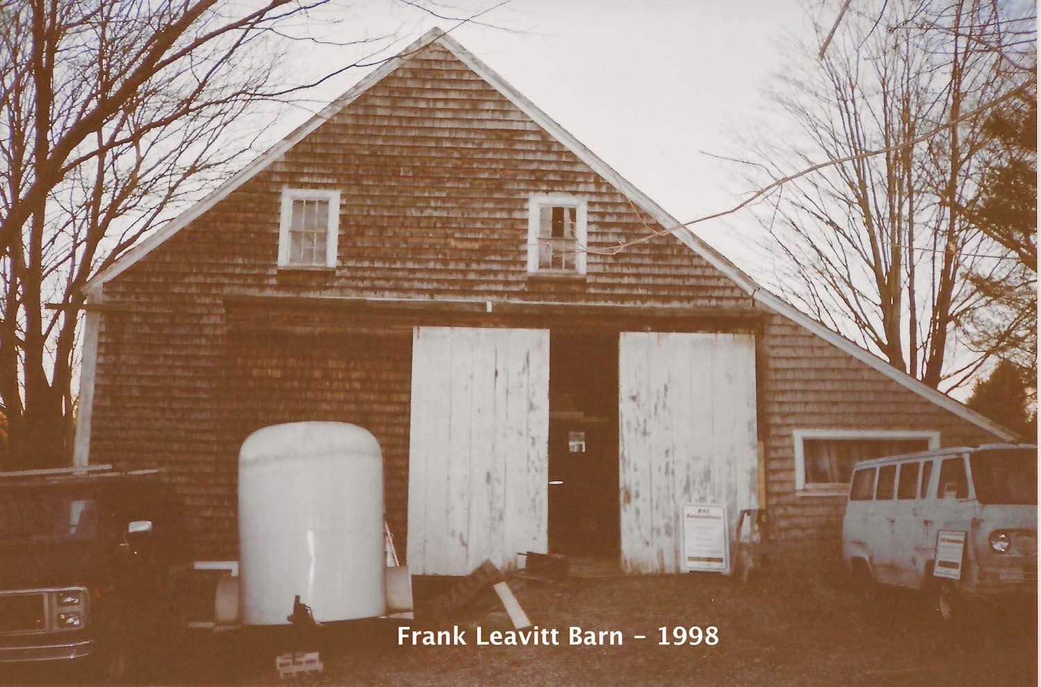 Frank Leavitt Barn - 1998