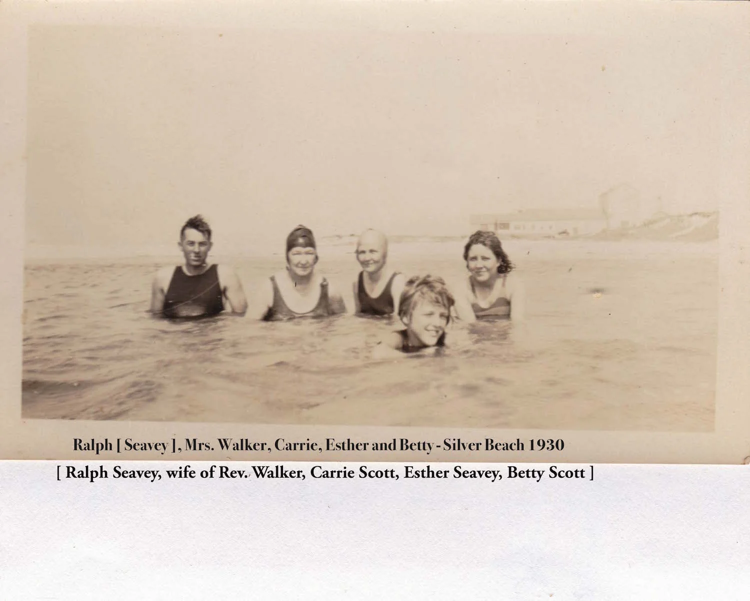 Ralph Seavey, Mrs. Walker, Carrie Scott, Esther Seavey, Betty Scott. Silver Beach - 1930
