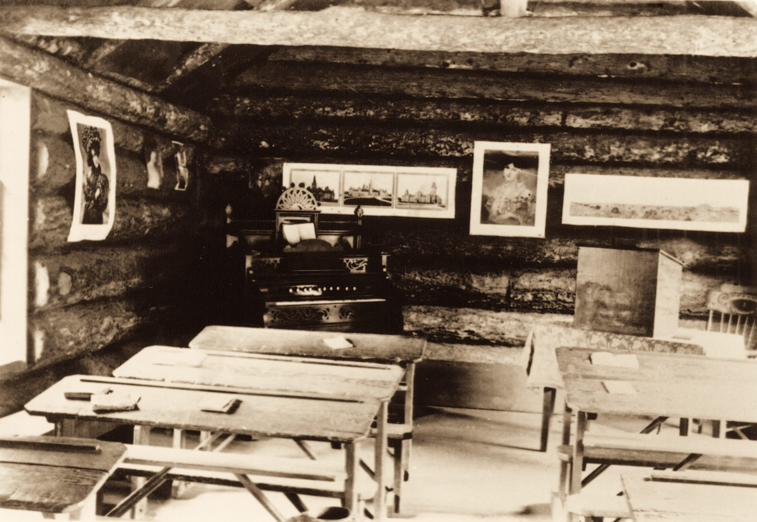 1899
