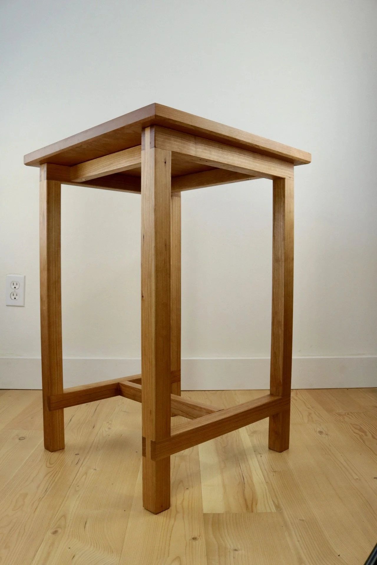 Grady Side Table