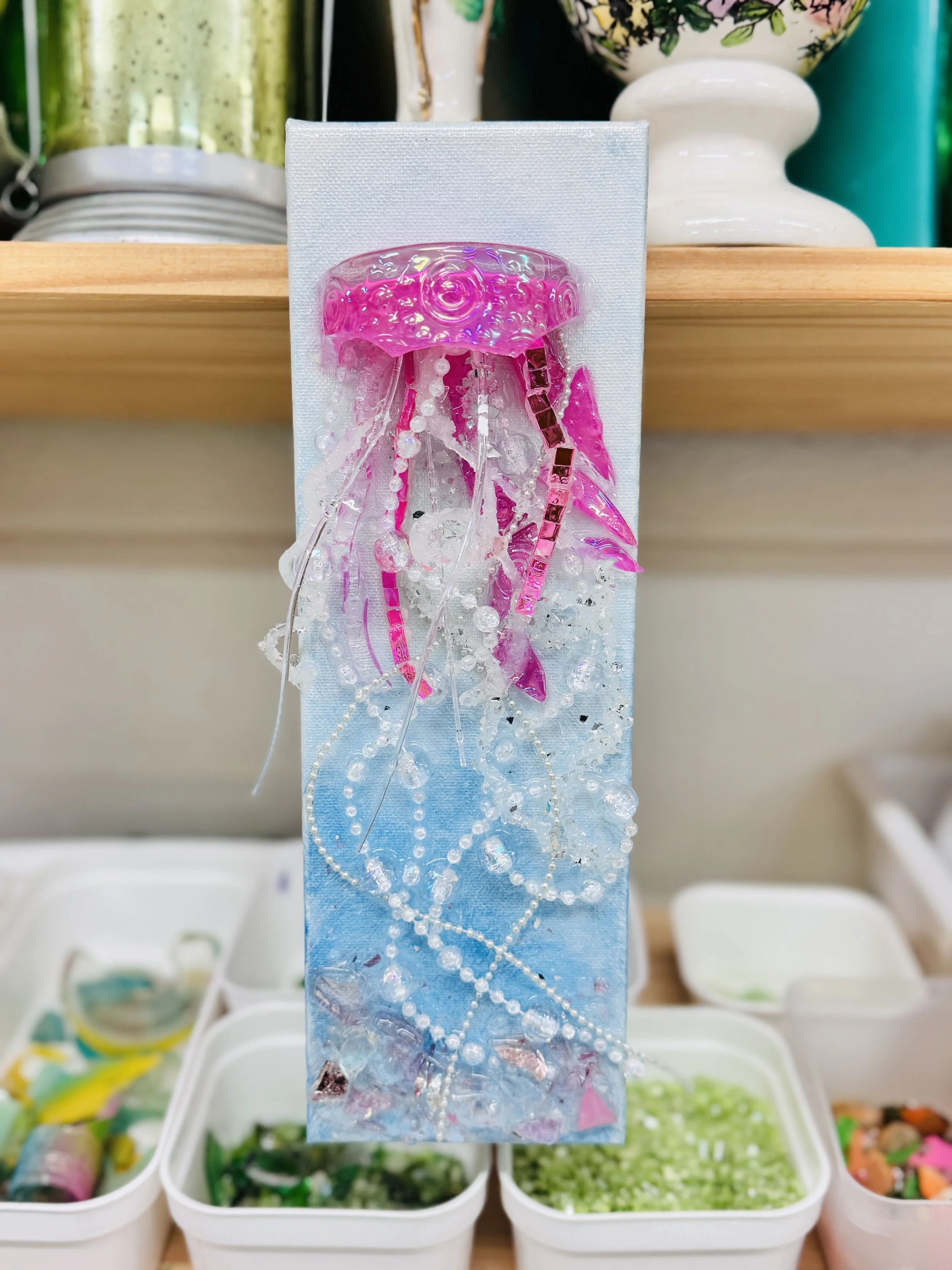 Jellyfish Crushed Glass &amp; Resin Workshop