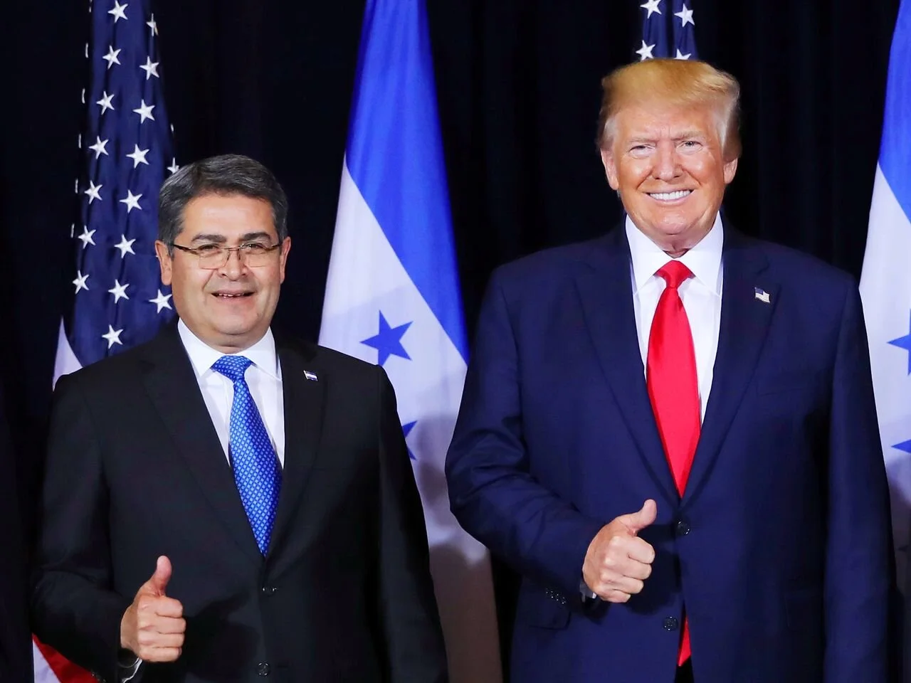 Honduras President Juan Orlando Hernandez and U.S. President Donald Trump during a meeting in New York City, 2019. (REUTERS)