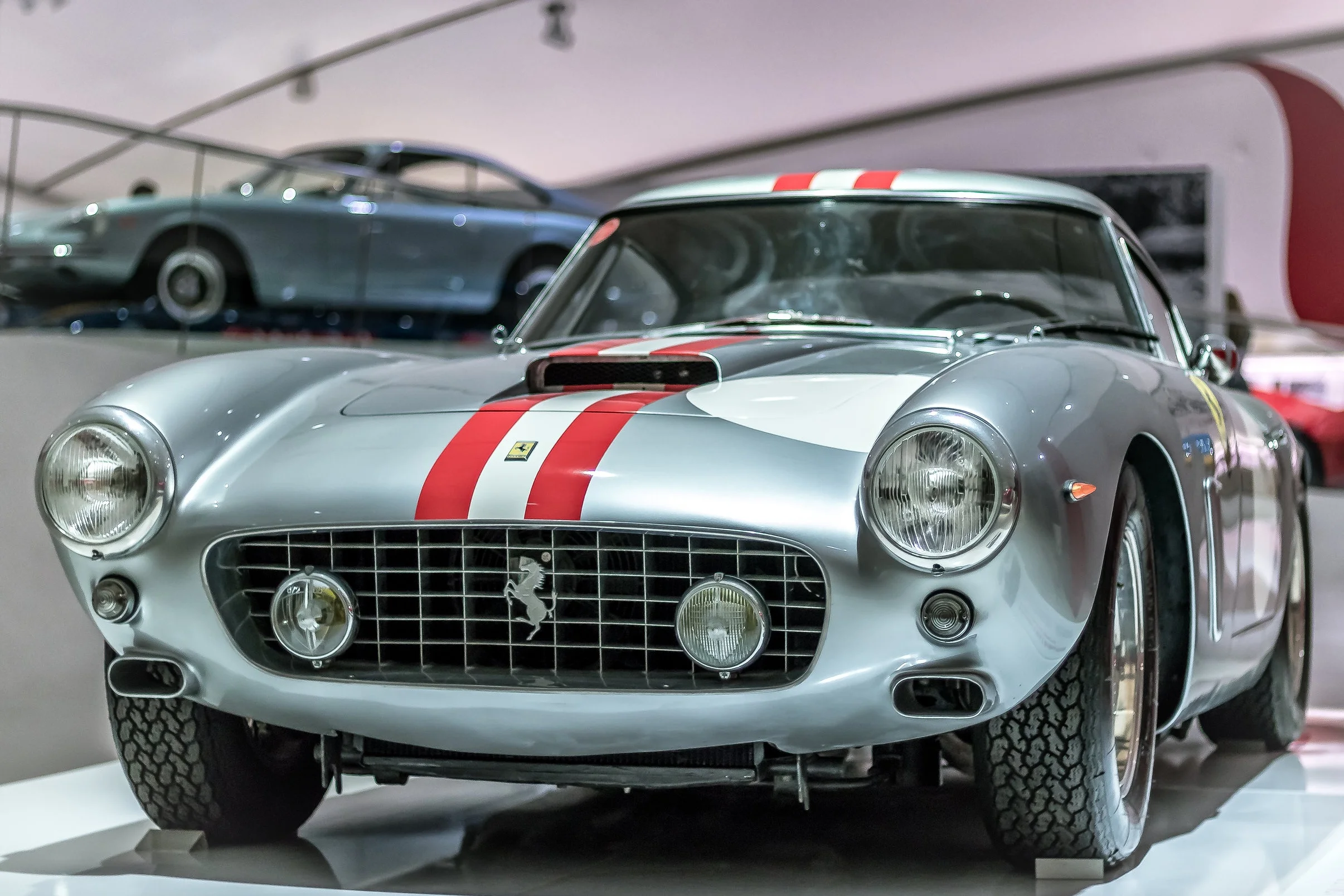 Ferrari+-+Silver.jpg