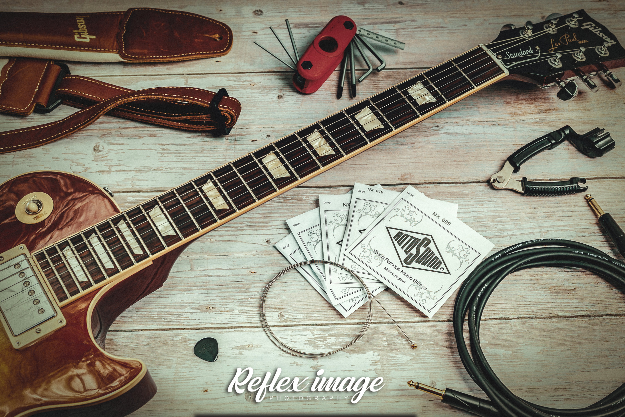 String Change3-LOGO.jpg
