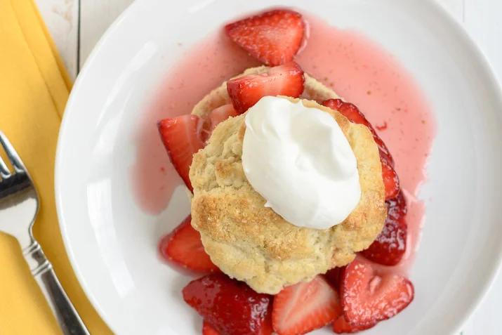 Strawberry_Shortcake_Chantilly_0.jpg