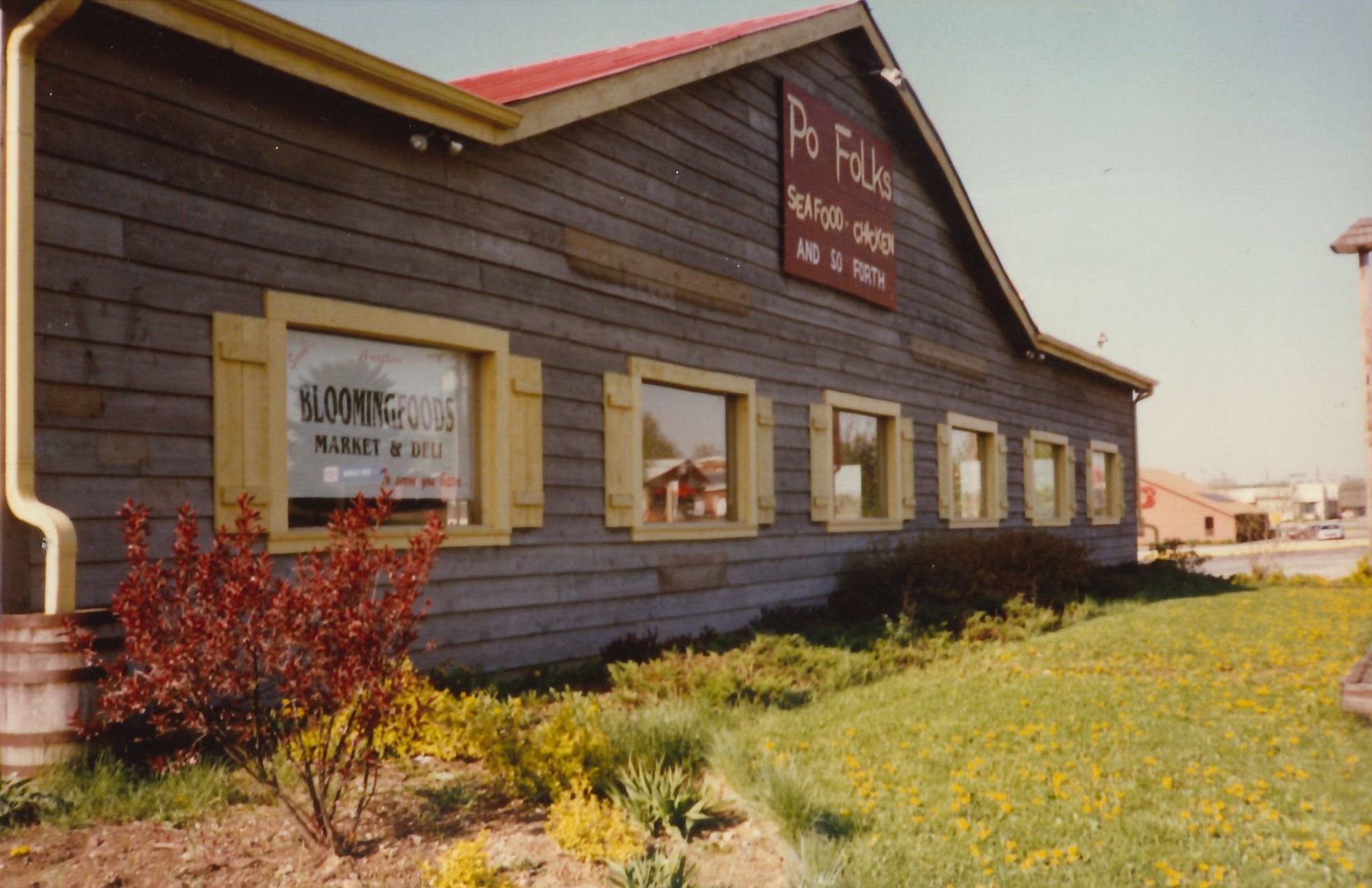 Bloomingfoods East Store when it was First Acquired