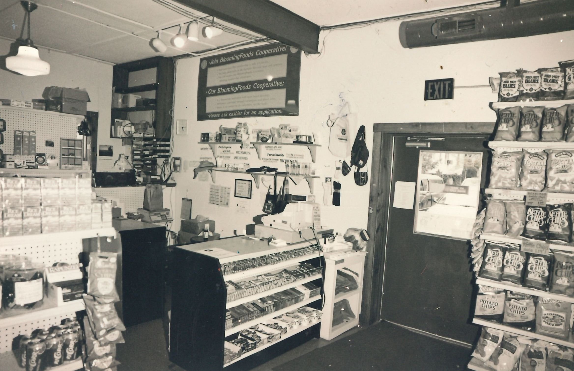 Inside the Bloomingfoods Kirkwood Store