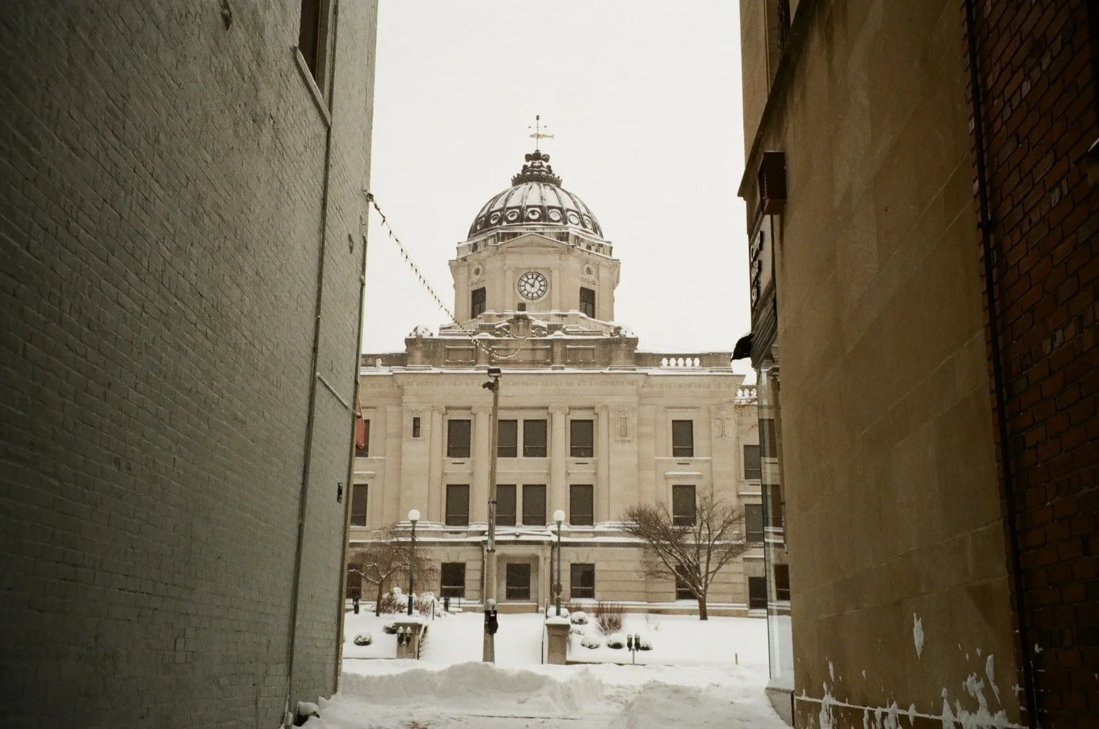 Courthouse Photo by Tyler