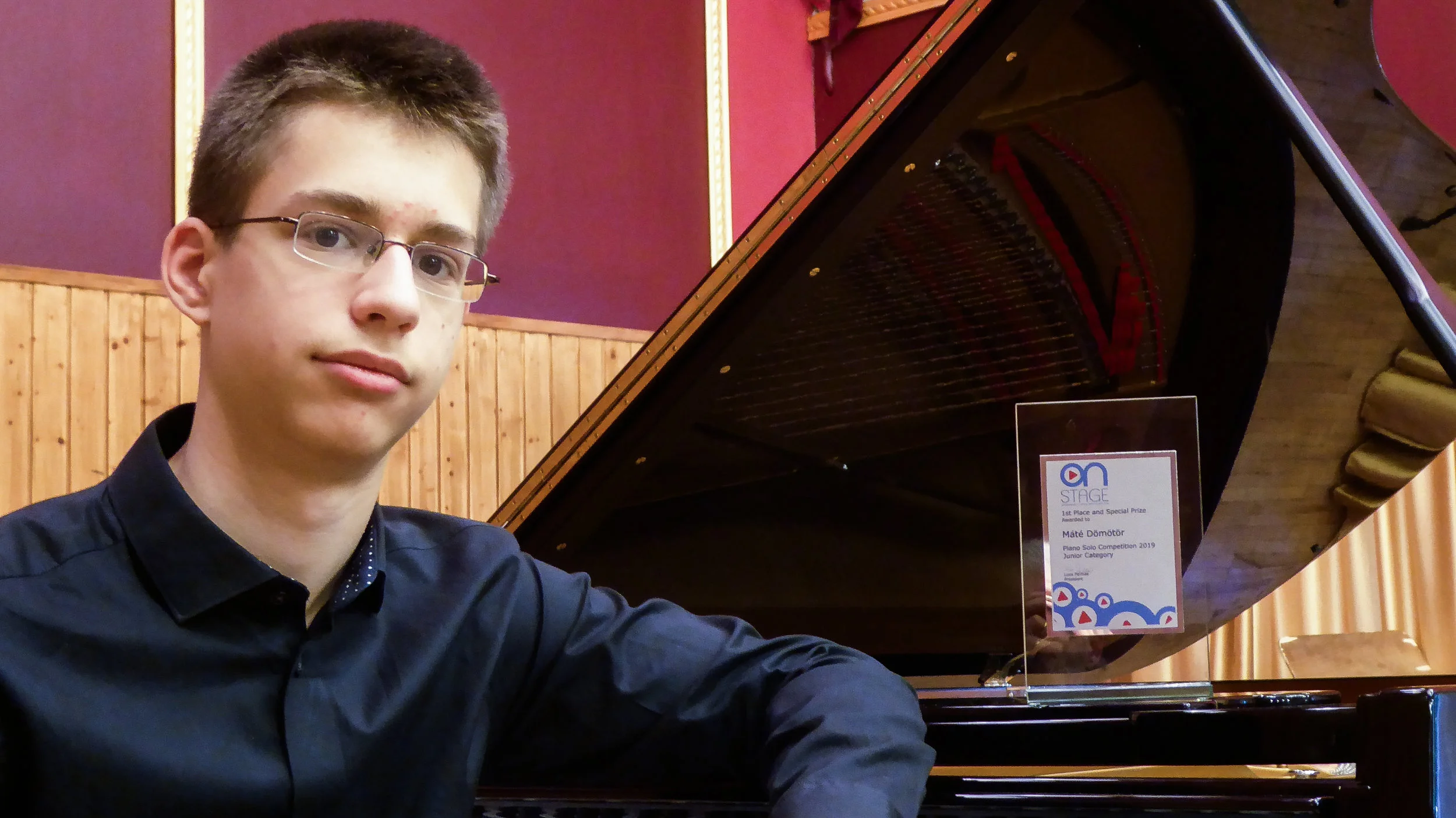 Victory and special prize in the On Stage Classical Music Competition
