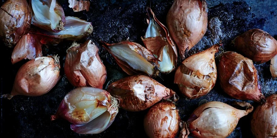 slow-roasted-shallots-in-skins.jpg