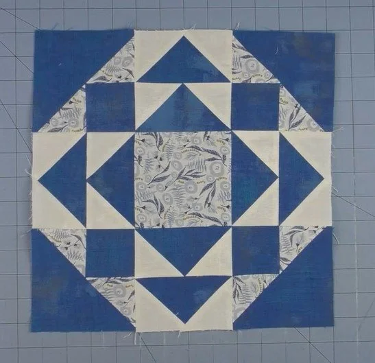 Wild Goose Chase Quilt Block in Blue And White