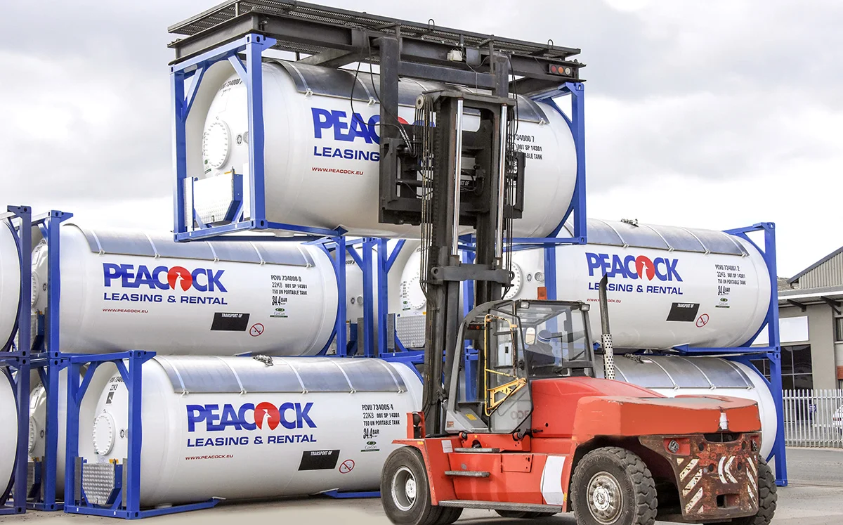gas-tankcontainer-05-Peacock-tank-containers-lease-and-rental-KLEIN.jpg
