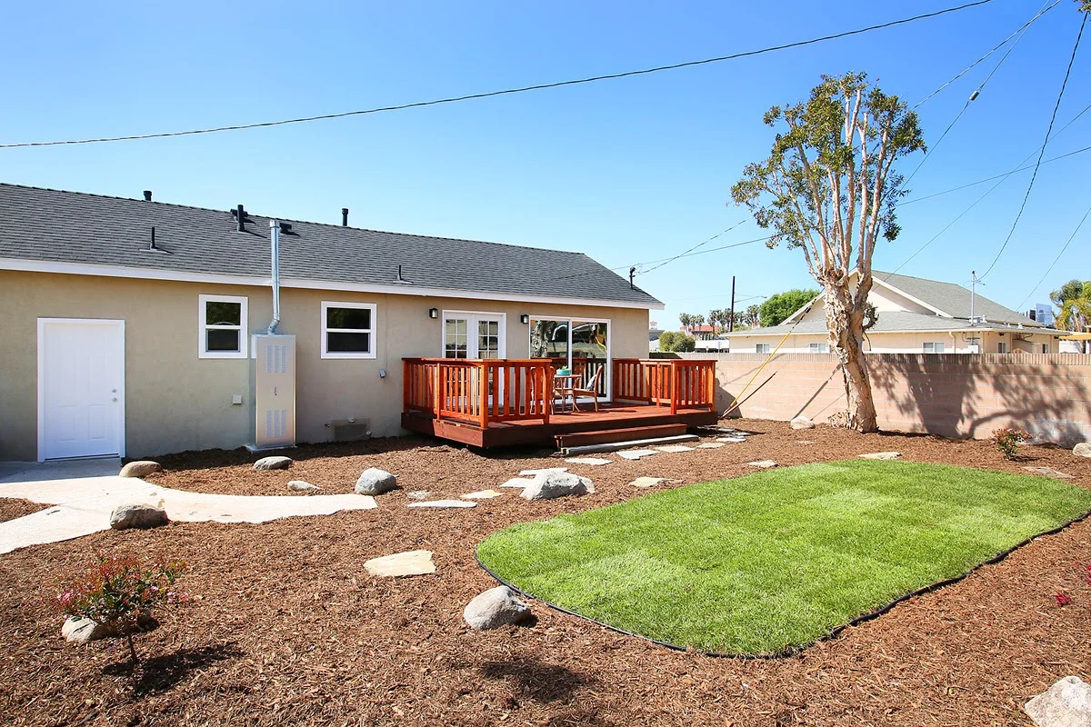 138 Walnut 020.jpg