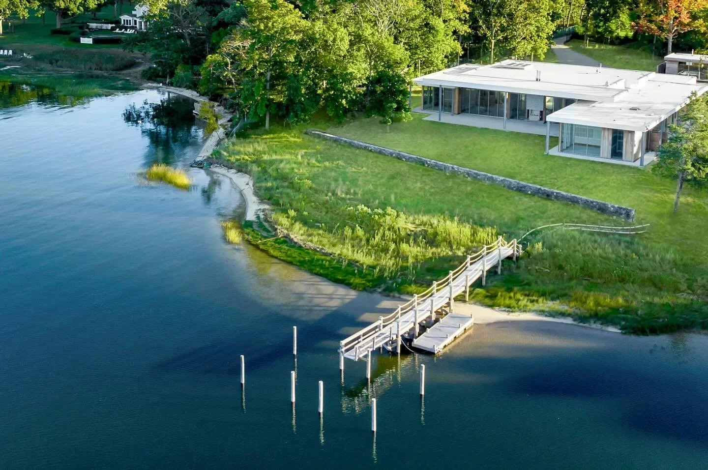 Did you know we have specialized partners in multiple regions? This #hamptons house just sold for one of my sellers - congratulations! We&rsquo;re thinking about next summer already&mdash; reach out to me if you would like to be connected with one of