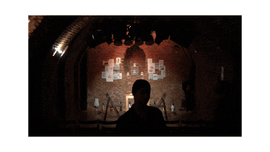 PERSONAS HACIENDO COSAS