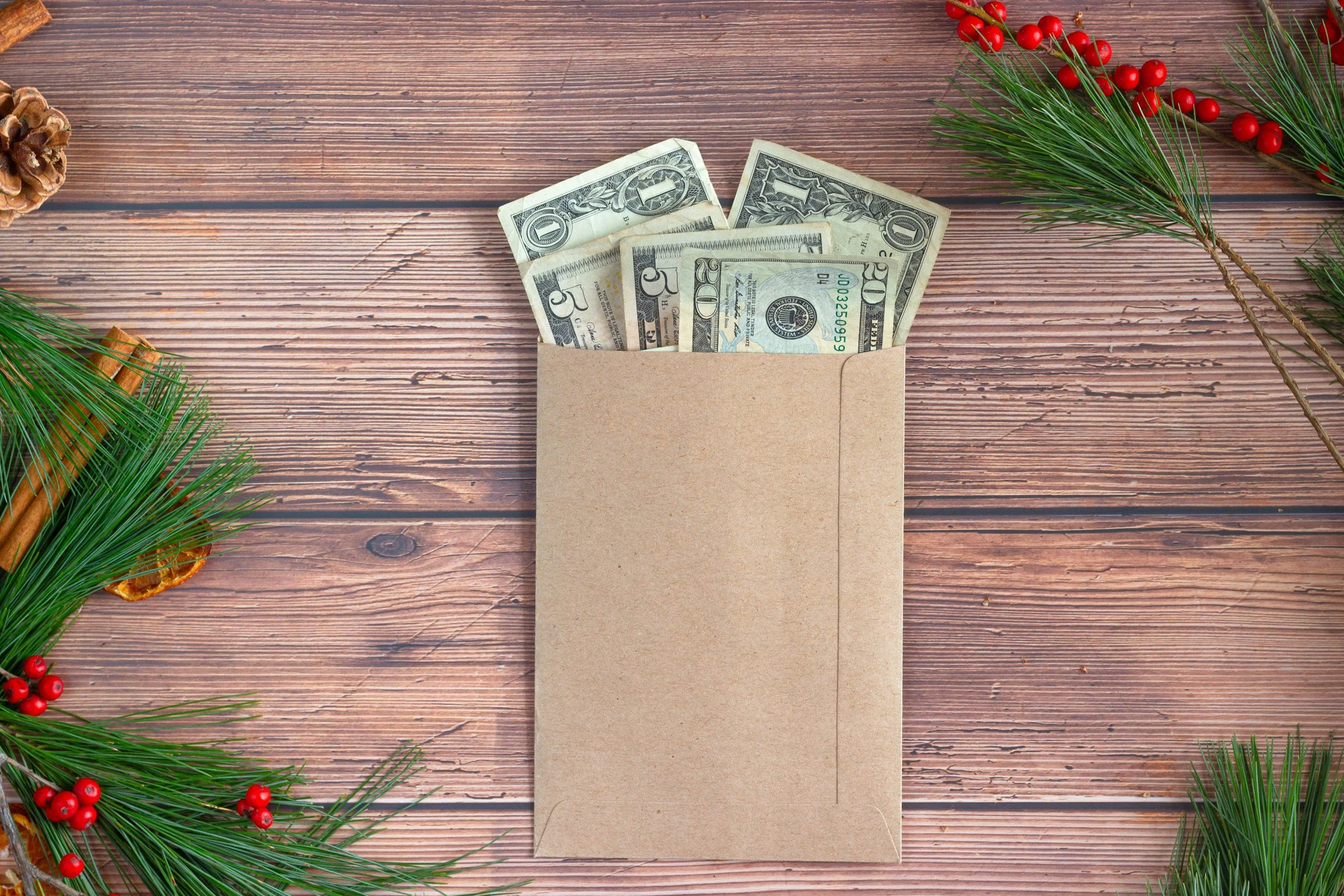 5 Reasons to Open a Christmas Club Account This Year