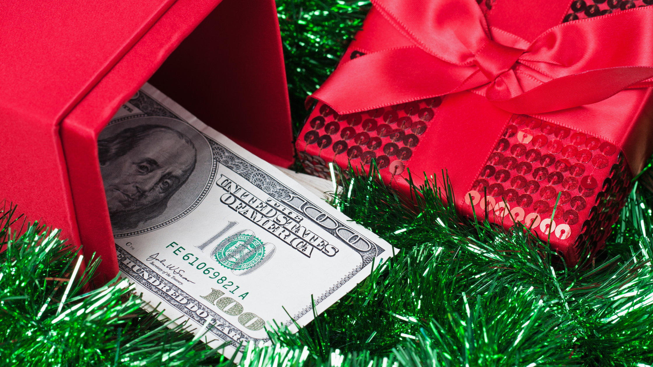 The Benefits of Skip-a-Pay During the Holidays