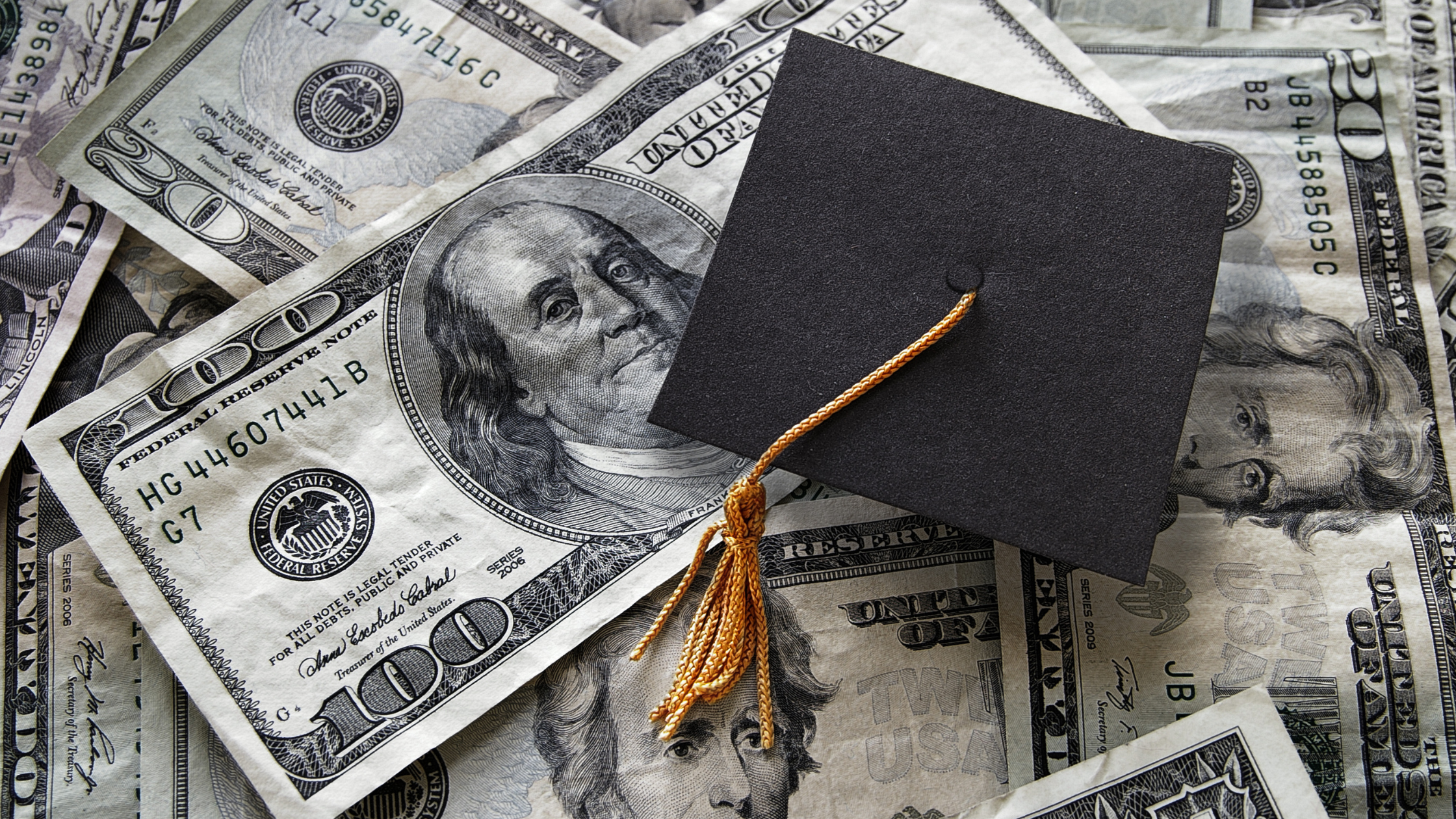 Pay for College in Fort Worth Without Overextending