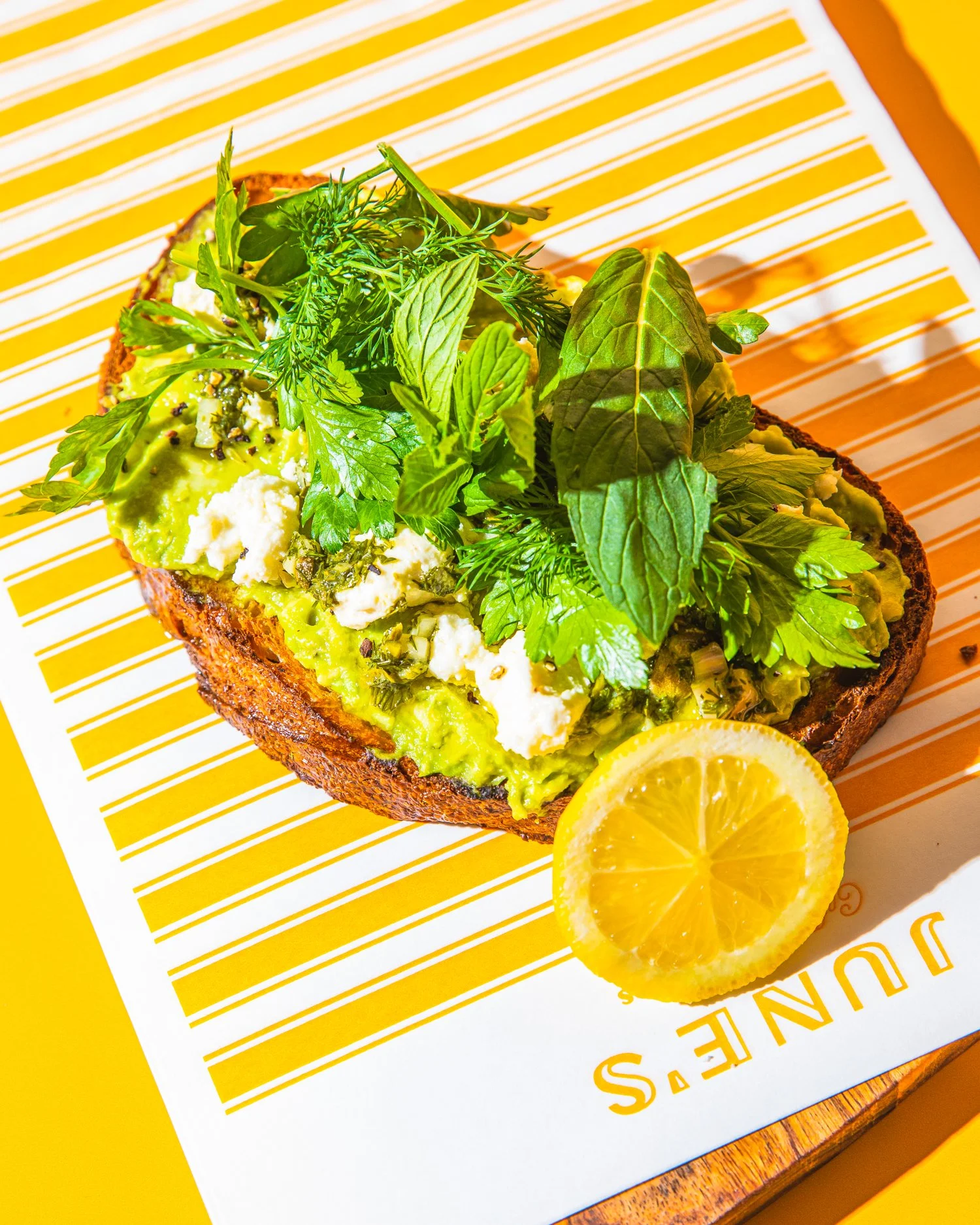 Winter mornings call for something comforting and reliable.

Here are our top picks for staying cosy before the workday kicks off 💛

See you for breakfast!