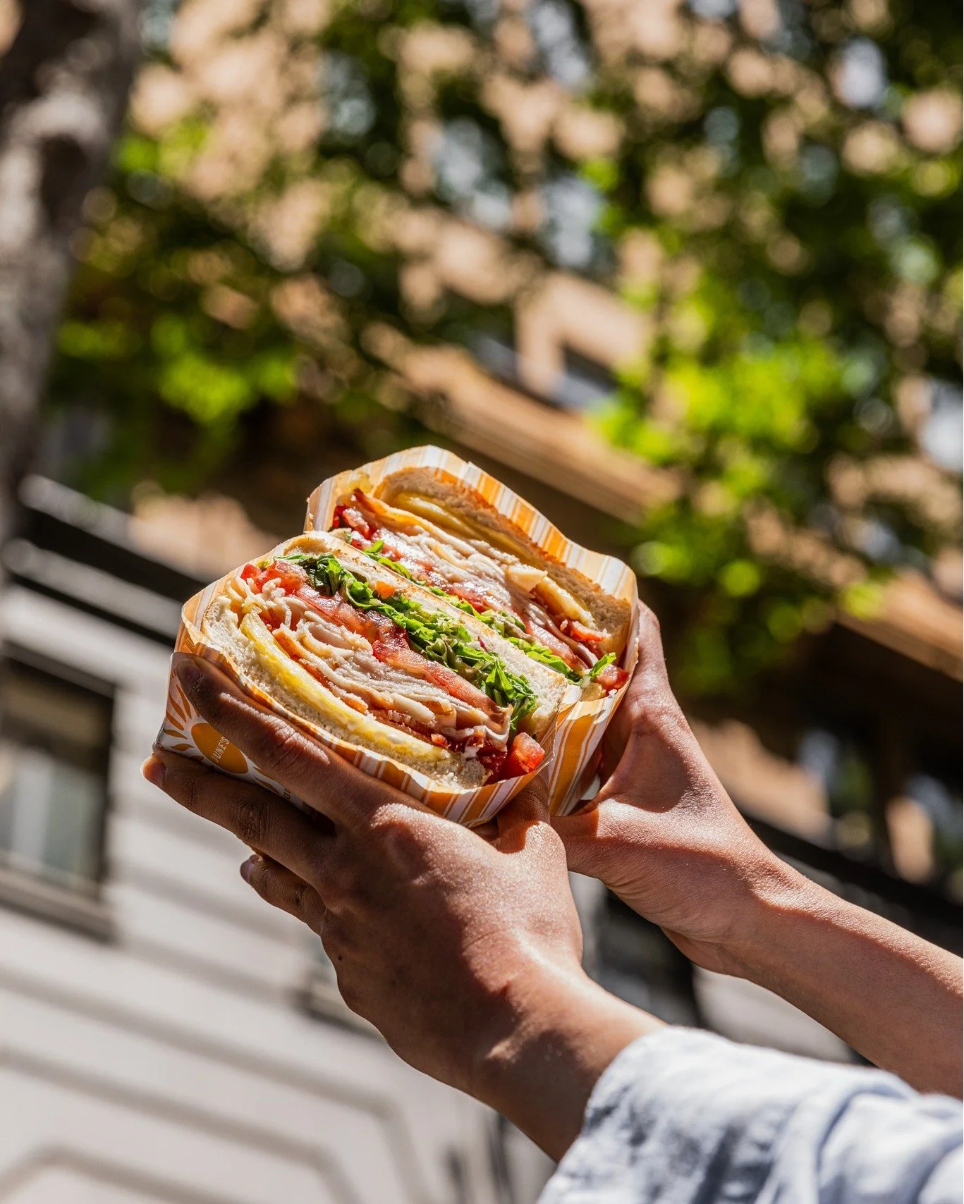 Office lunch? Team breakfast? Last-minute meeting catering?

June&rsquo;s makes feeding the team simple and delicious. Fresh options, easy ordering and crowd-pleasing favourites.
