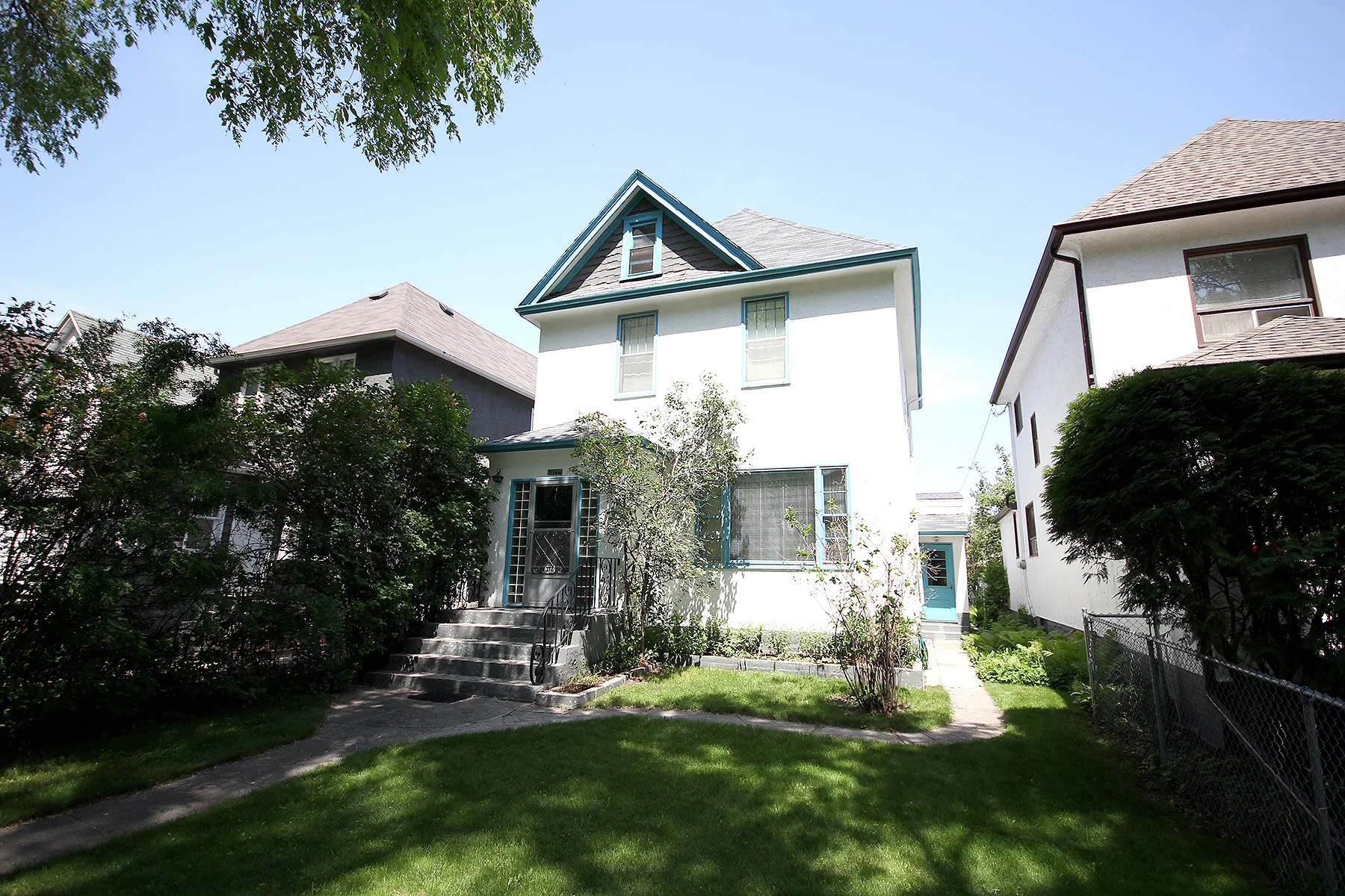 377 College Avenue