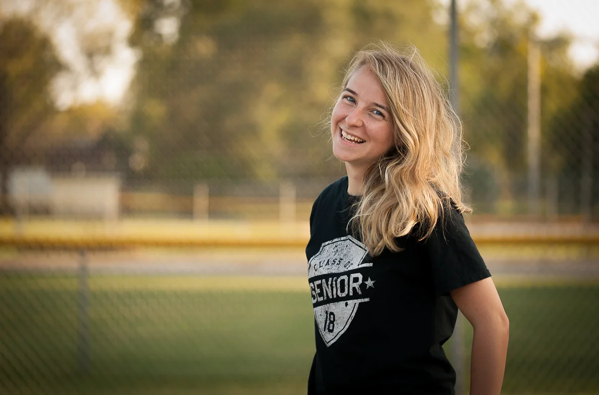 BrookeandCherylphotographyColfaxSeniorGirl-15.jpg
