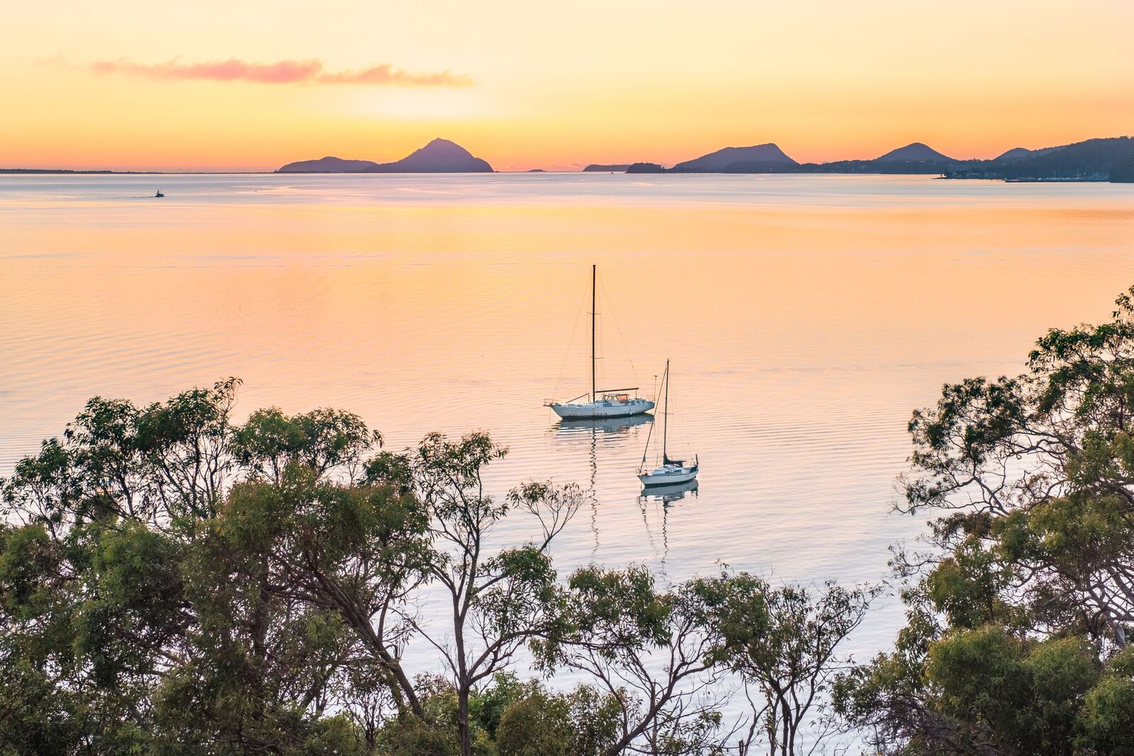 Port Stephens sunset 2.jpeg