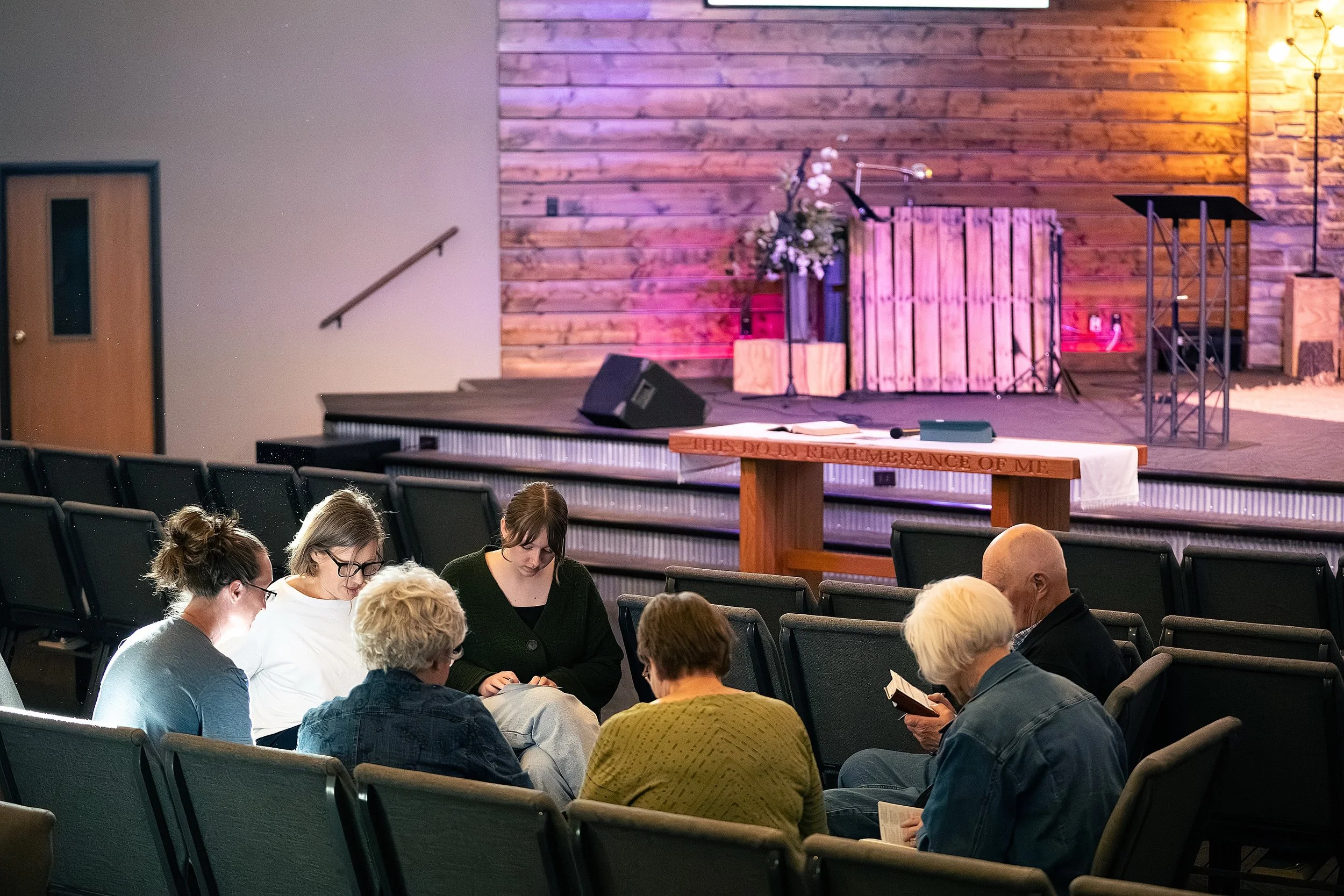 🙏🏻Prayer Night🙏🏻

On Sunday evening we gathered to pray together as the culmination of a three week series on John 17 (The High Priestly Prayer of Jesus). It was a great evening of seeking the help of the Lord as a Church. We hope you&rsquo;ll co