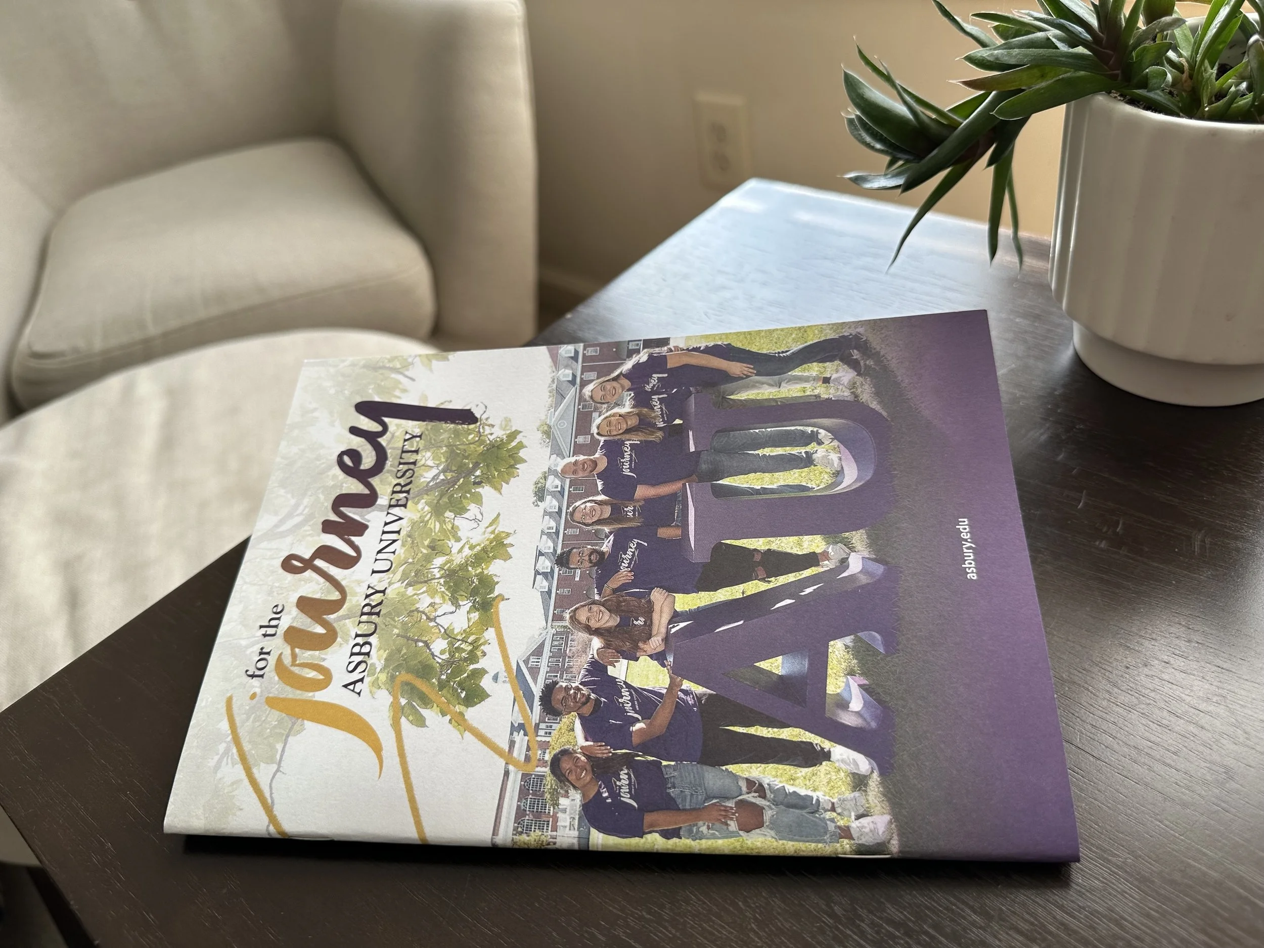  Viewbook for Asbury University Admissions 