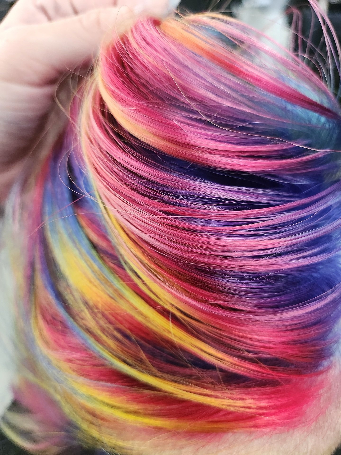 🌈🌈 by @chaos.coiffeur 

swipe for the full view &mdash;-&gt; 

Book now; link in bio! 

#thehideoutsalonandlounge #weirdiswelcome #EastNashville #nashville #nashvillesalon #evosalon #evostylist #queersalon #nashvillestylist #evopro #evohair #evosal
