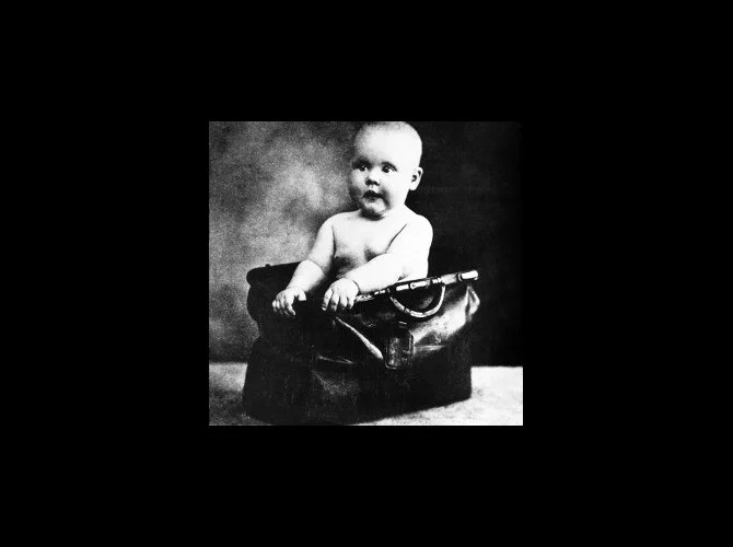 "Baby found" - Synopsis of the play