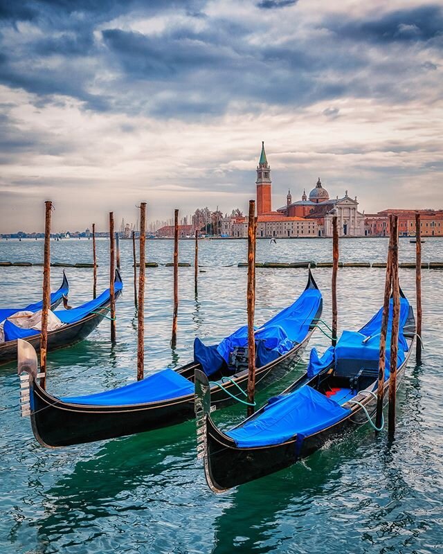 A beautiful and characteristic view from Piazza San Marco that I cannot wait to experience in person again!⁠
⁠
Magic and unique city, Venice has been built in the waters, and on them, it established itself as one of the major commercial and naval pow