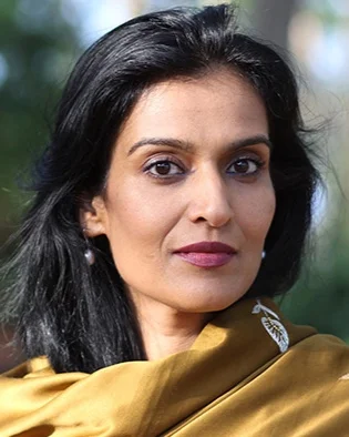 Kamini_Desai_nav.jpg