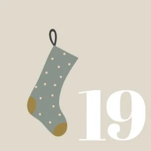 Cute+Neutral+Christmas+Winter+Hand+Drawn+Advent+Calendar+Instagram+Post+%2817%29.jpg
