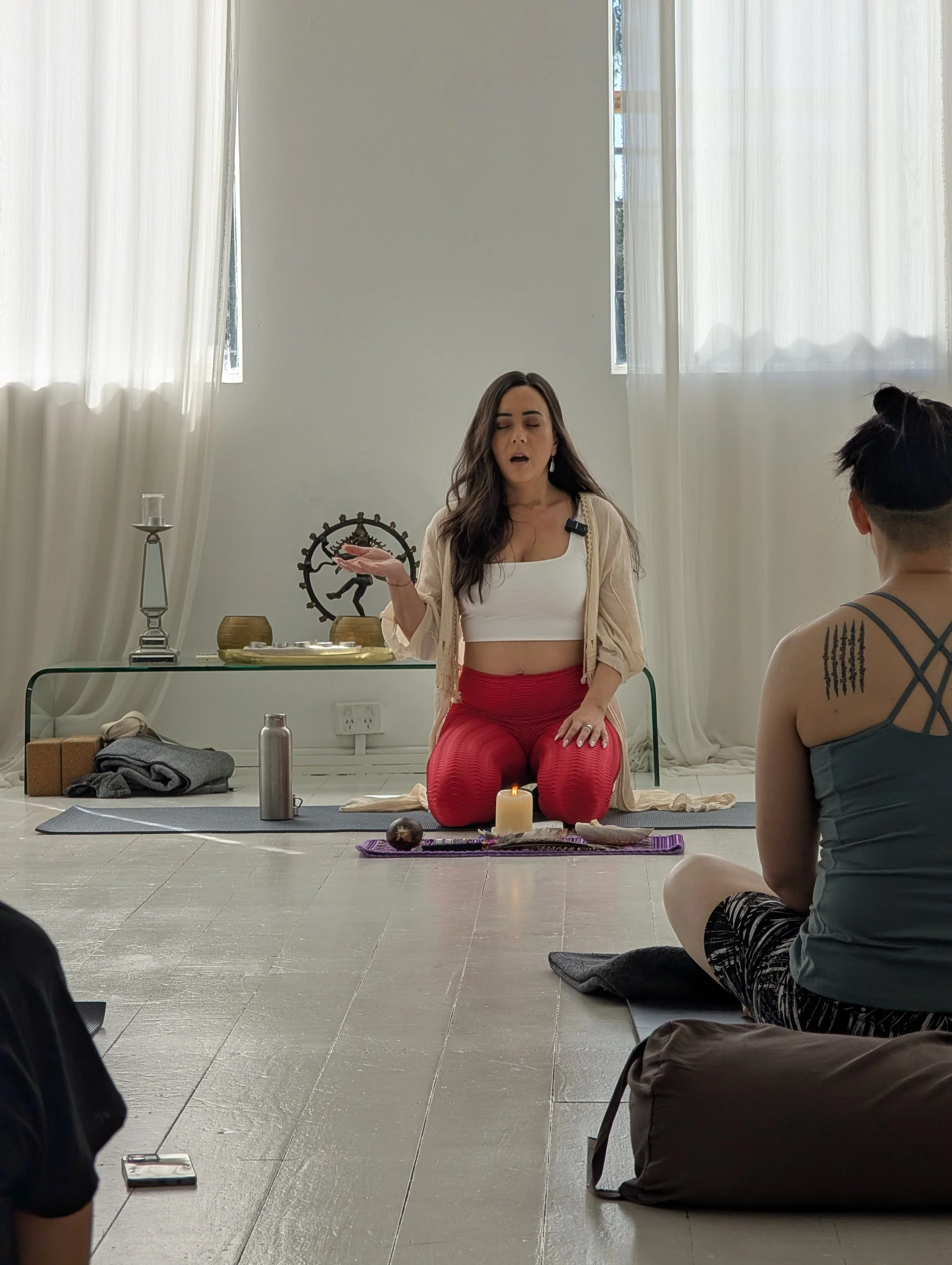 Clarity Breathwork Ceremony - release 2025, calling in your 2026 intentions 