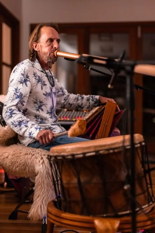 Inner Vibrational Journey through Breath &amp; Sound Work 