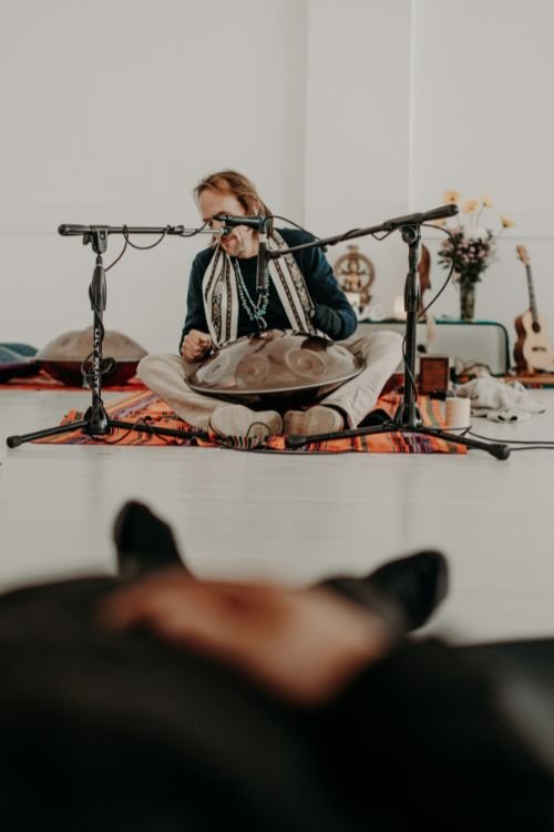 Inner Vibrational Journey through Breath &amp; Sound Work 