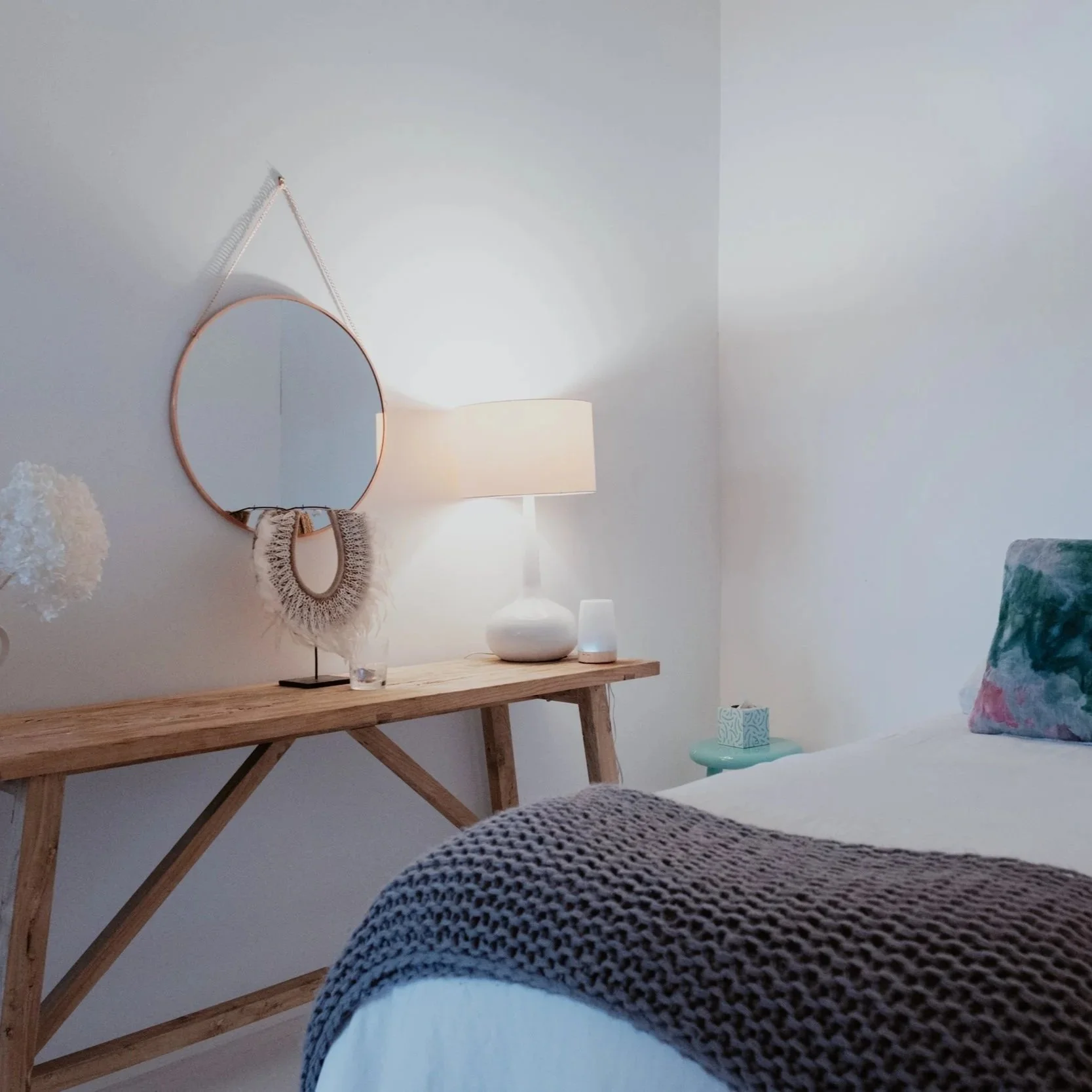 Premium wellness clinic room for rent
