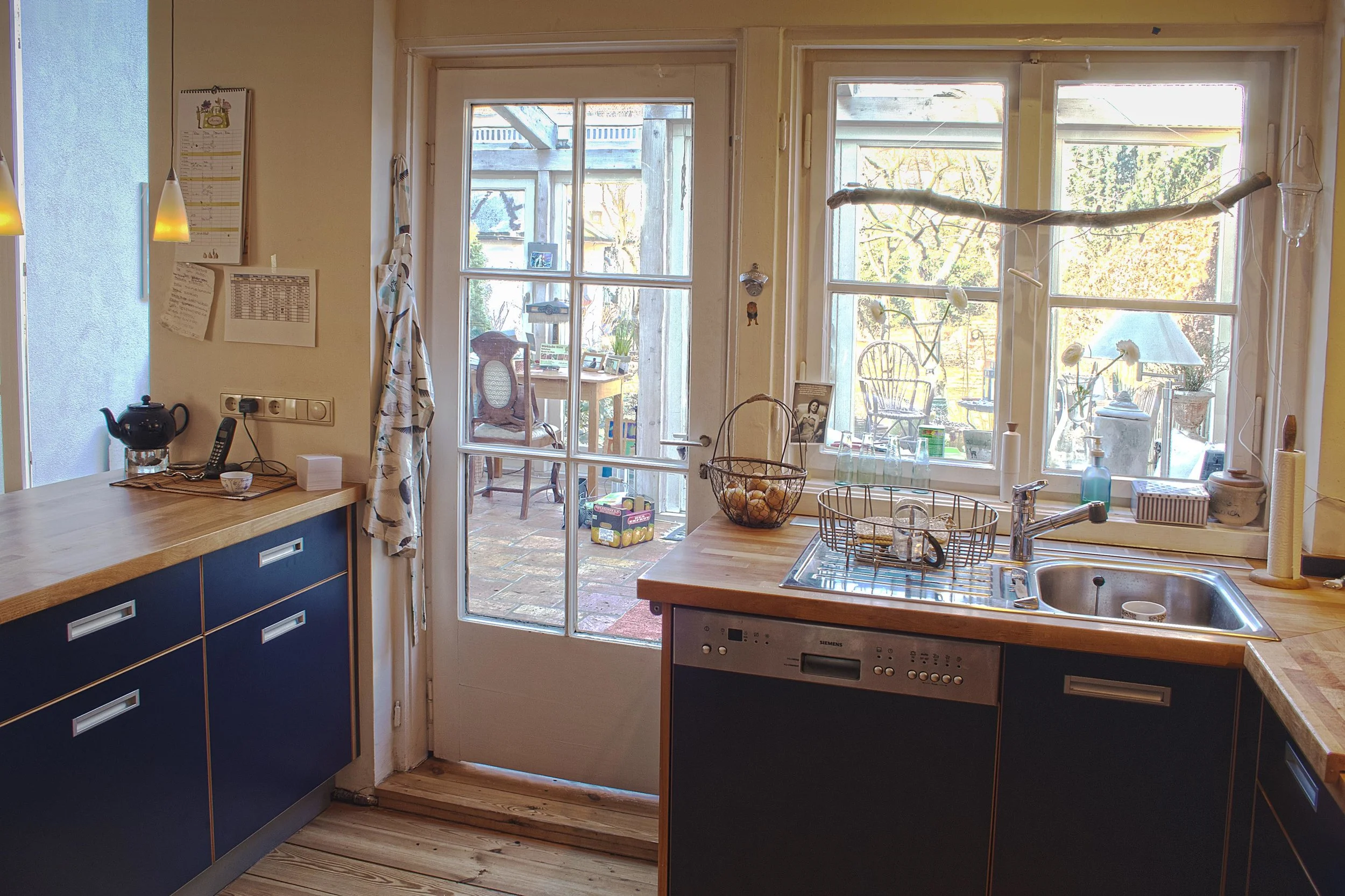 kitchen3.jpg