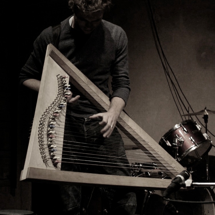 current harp1.JPG