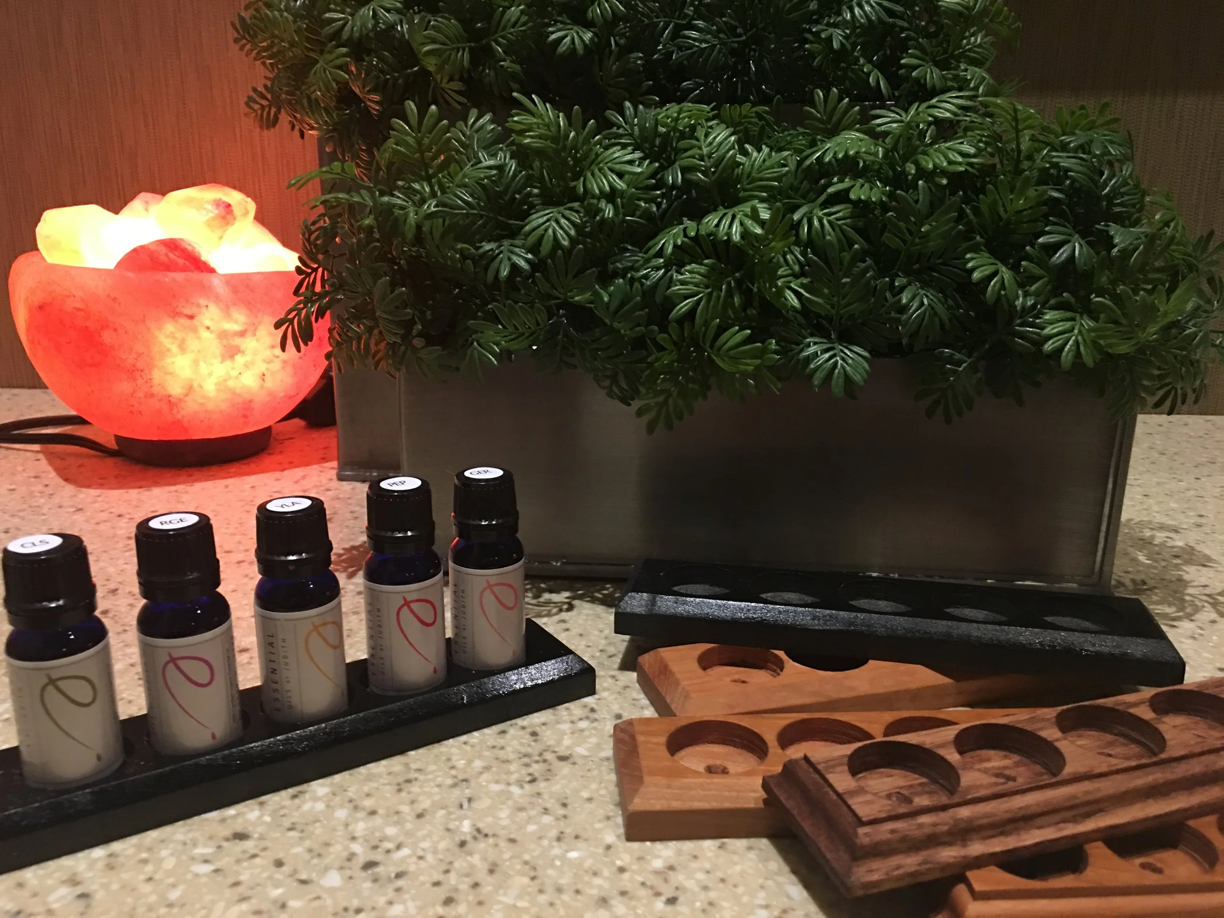 Wooden Essential Oils Stand