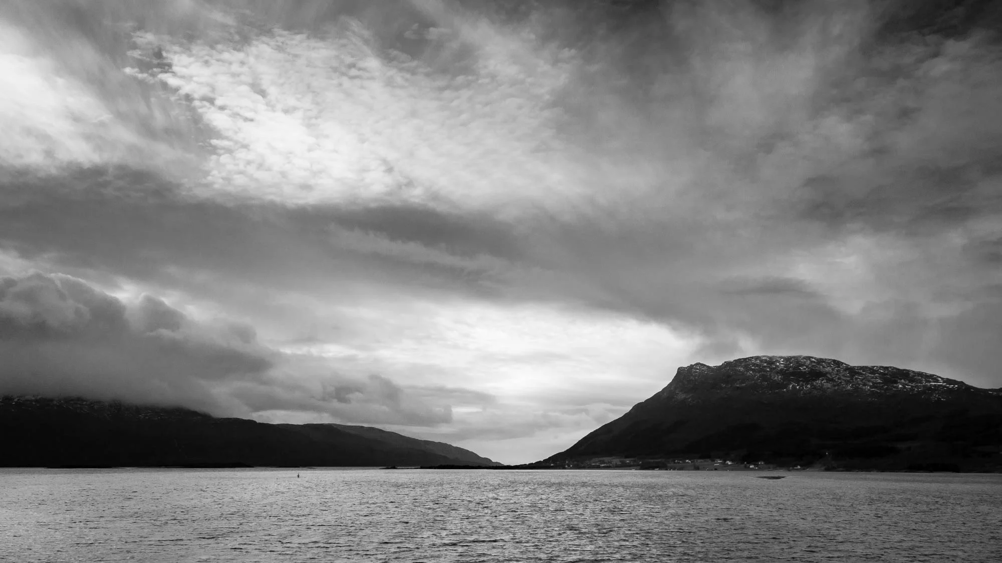 miko-coffey-norway-2017-31.jpg