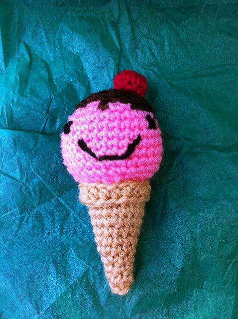 ice-cream2_medium2.jpg