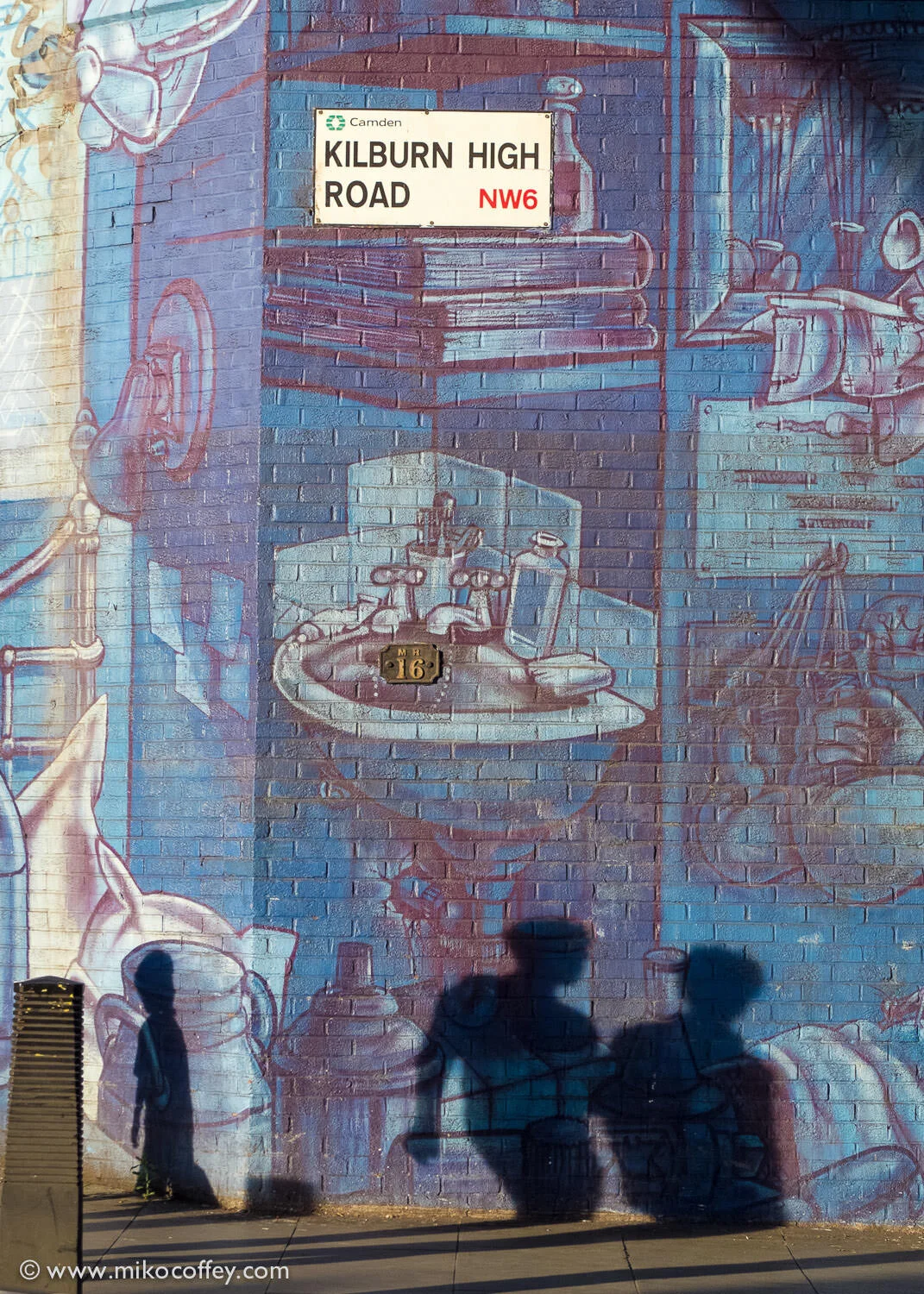 kilburn-shadows_11205589395_o.jpg