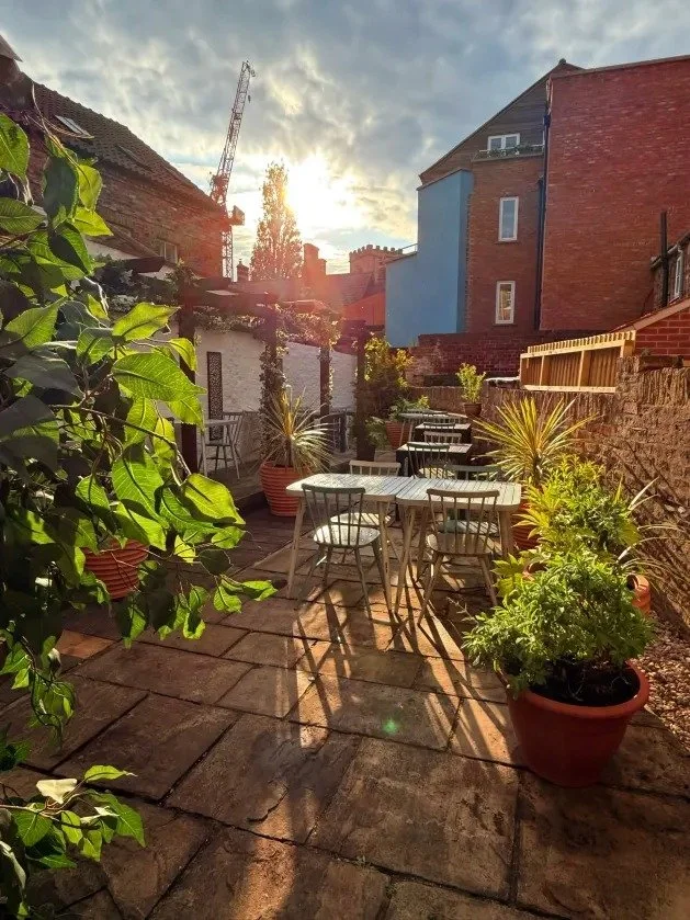 Courtyard Makeover ❤️

Our Spanish Courtyard's had a gorgeous little makeover and we actually feel like we're in Andalucia 🫶

Best Al Fresco Spot in York? Come and see for yourself 😜

#york #alfresco #outdoordining #courtyard #beergarden
