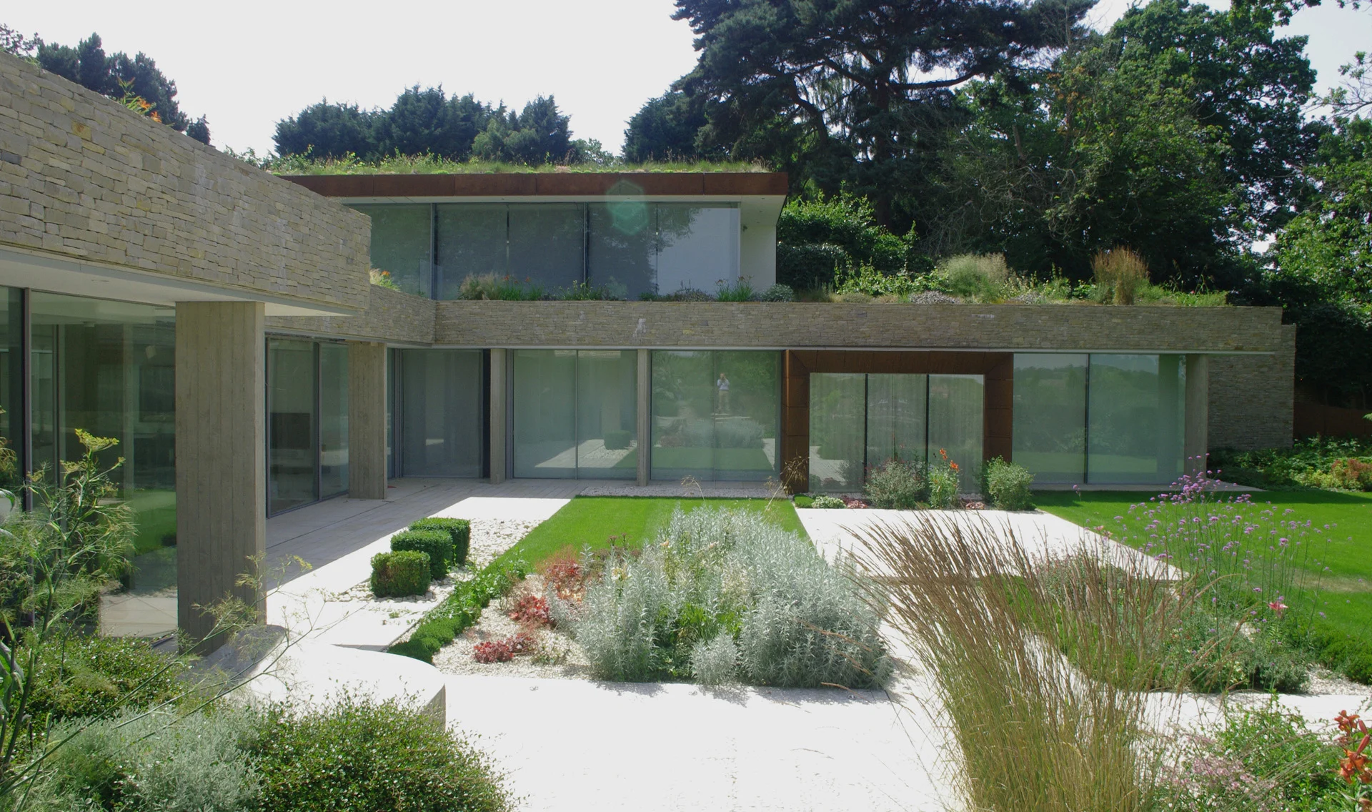 144a garden view.jpg