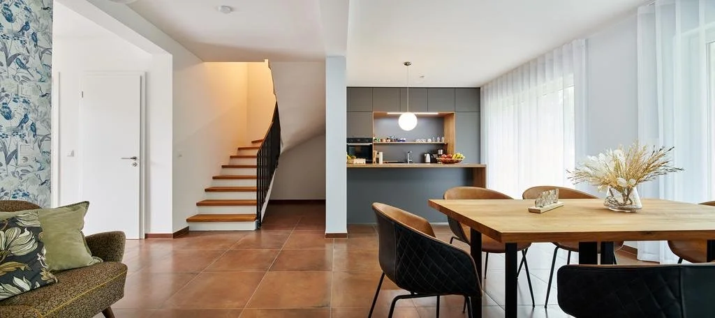 120 Küche-Essbereich.JPG